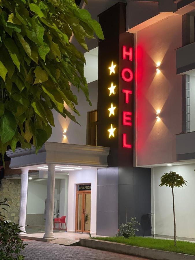 Hotel Dardania Kukes Exterior foto